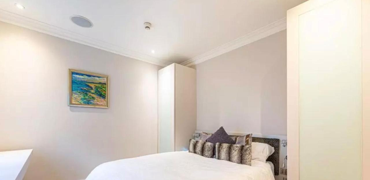 St Johns Wood 3 Bed Executive Appartamento *
